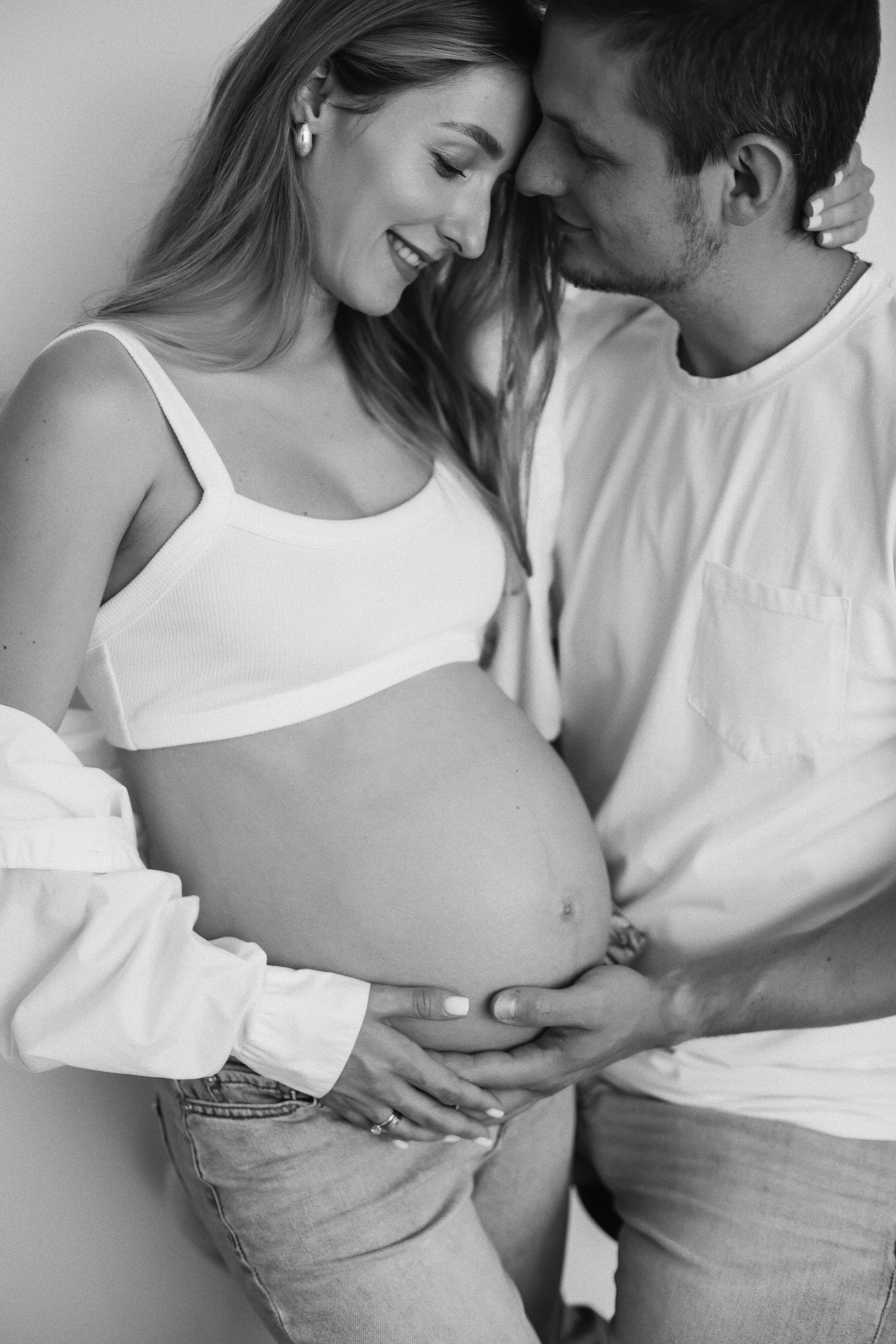 Maternity — photo 26 (B&W)