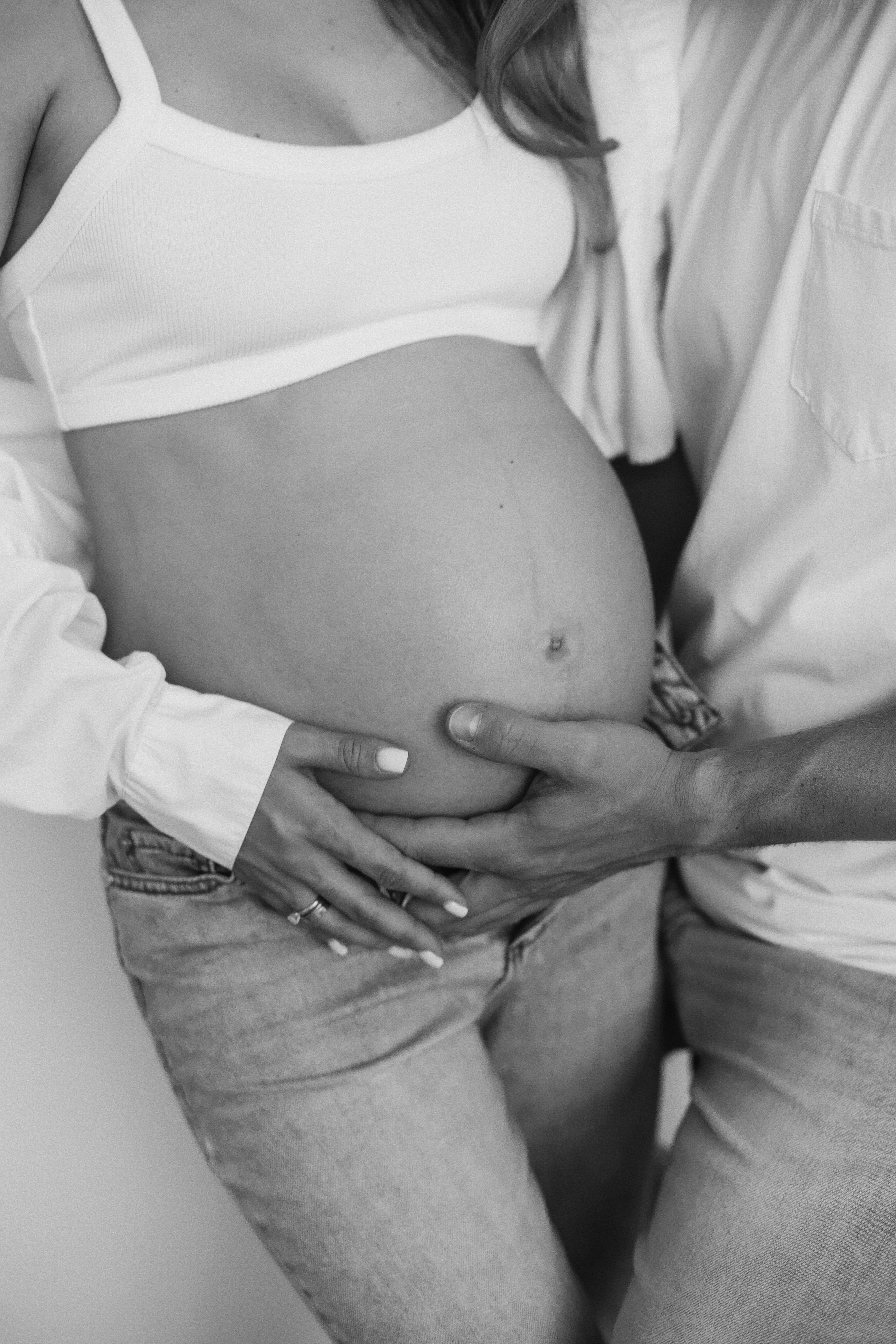 Maternity — photo 25 (B&W)