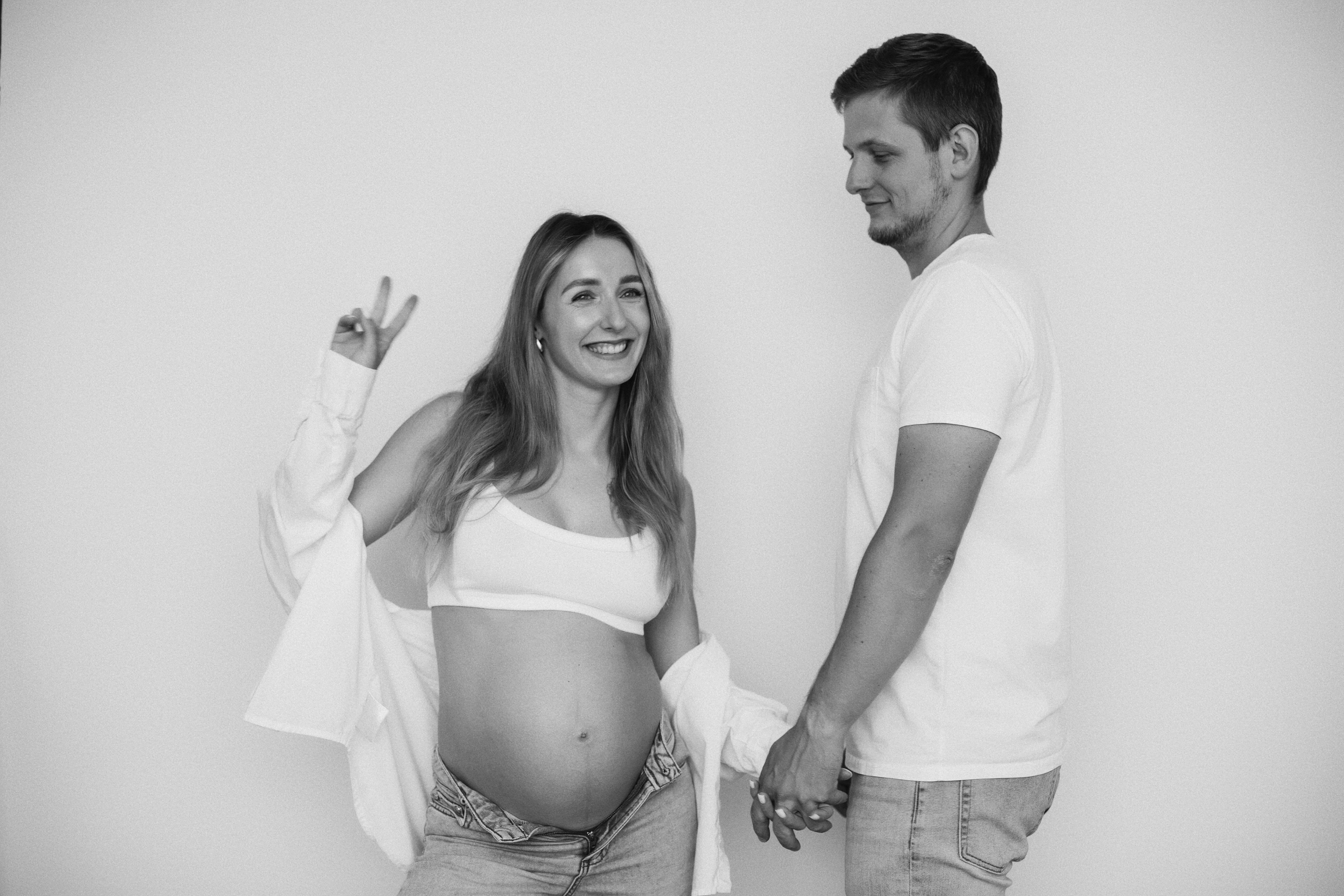 Maternity — photo 30 (B&W)